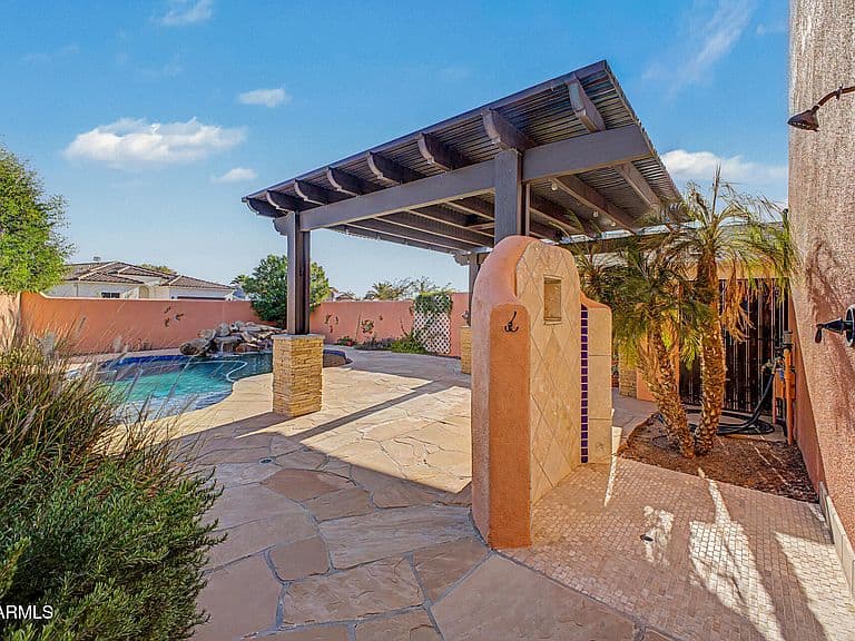 8660 W MISSION HILLS Drive photo 3
