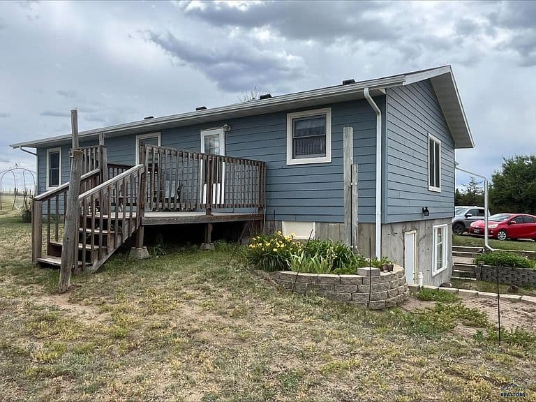 27932 Highway 385 photo 3