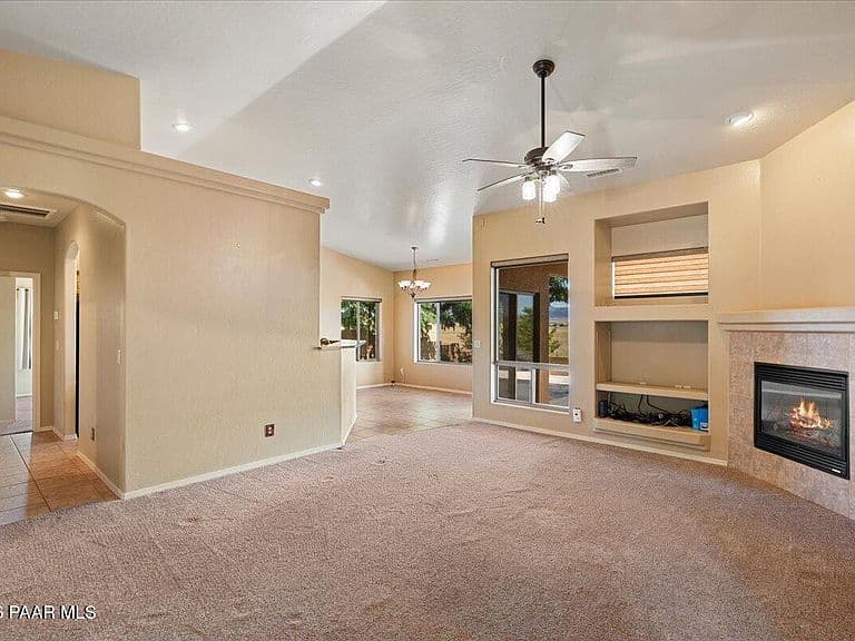 5661 N Bronco Ln photo 4