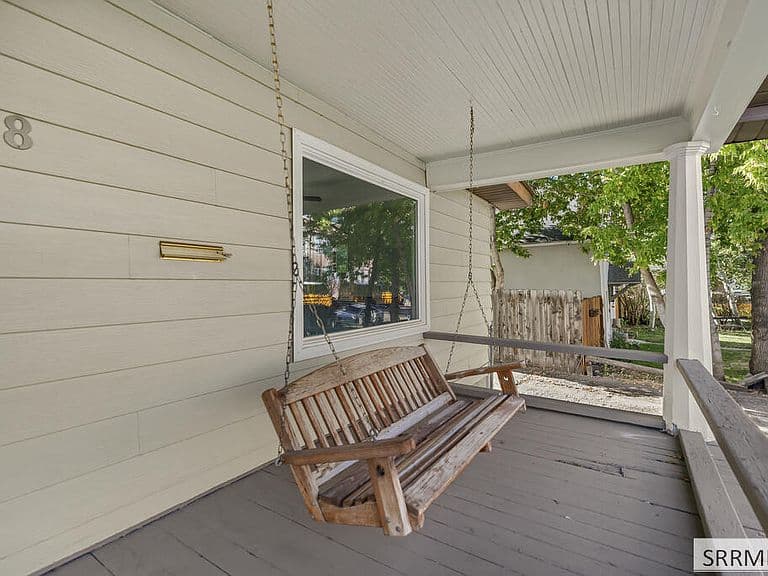 158 N Ridge Ave photo 4
