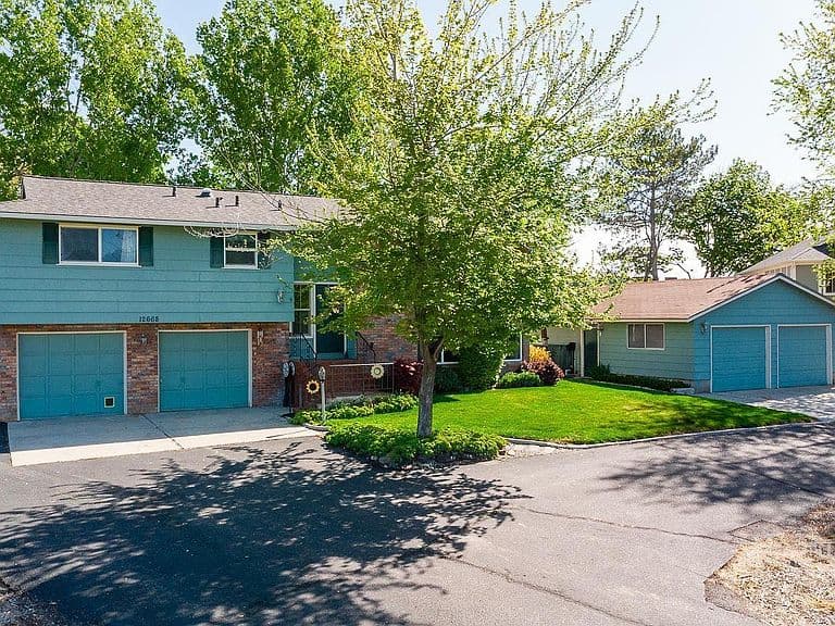 12668 Wild Rose Ln photo 2