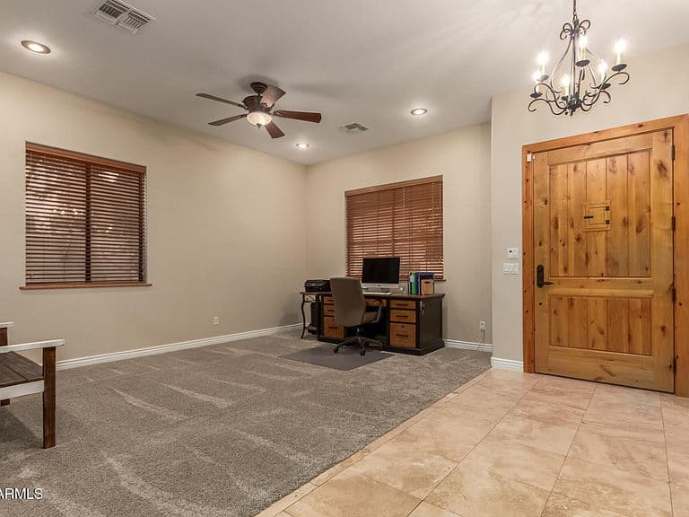 20407 E BRONCO Drive photo 4