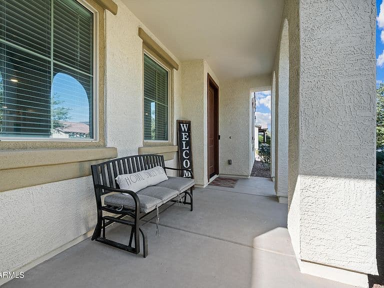 15245 W SHERMAN Street photo 3