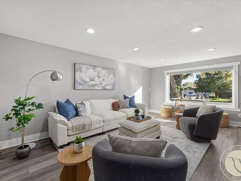 3207 Avenue F photo 5