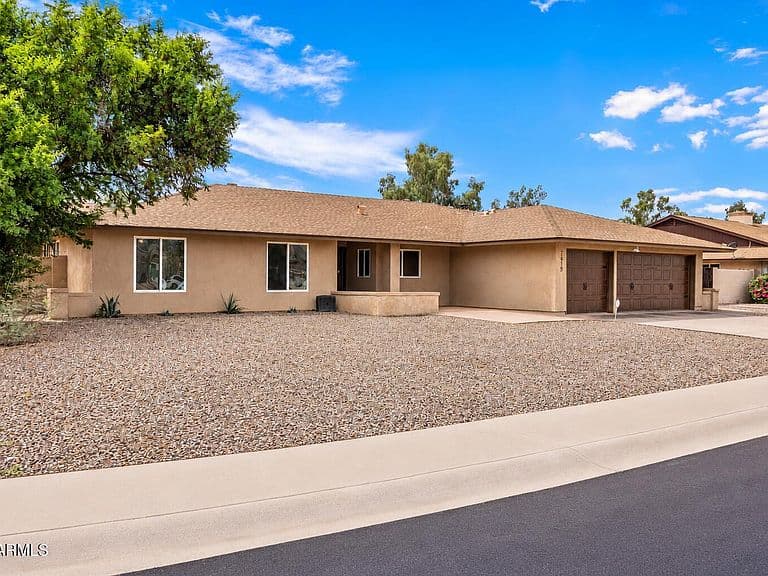 7419 E TURQUOISE Avenue photo 2