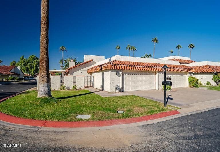 5752 N SCOTTSDALE Road photo 5