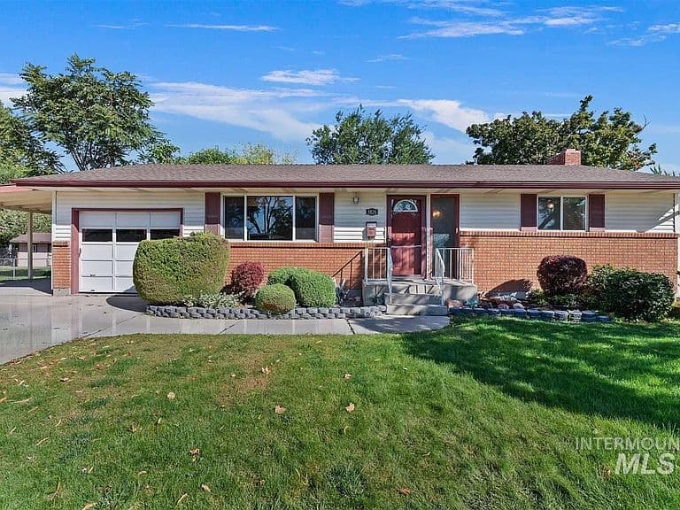 3826 W Pasadena Dr photo 1