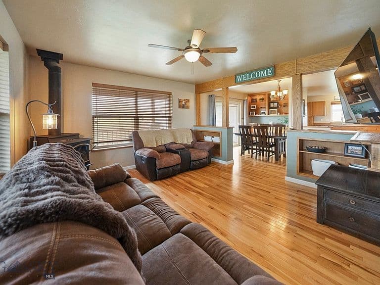 174 Heidi Ln photo 5