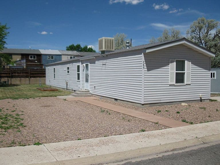 540 Juniper Dr photo 1