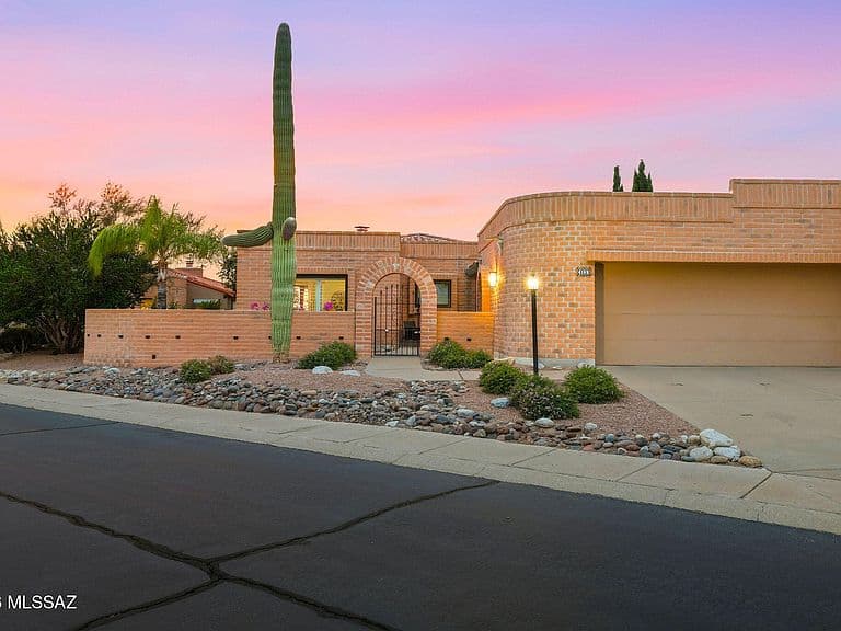 4169 N Camino Ferreo photo 4