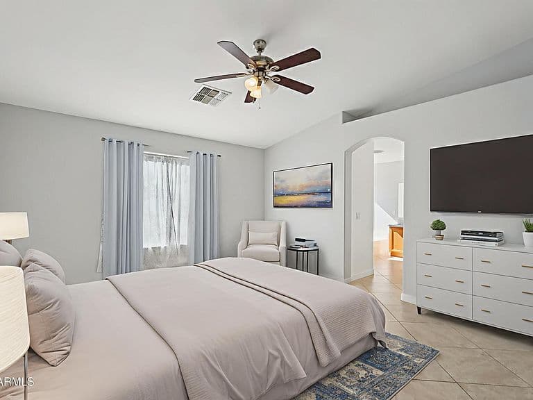 16267 W Yucatan Dr photo 4