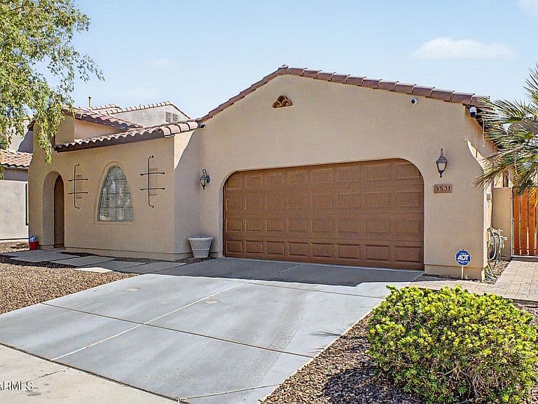 3531 E LYNX Place photo 4