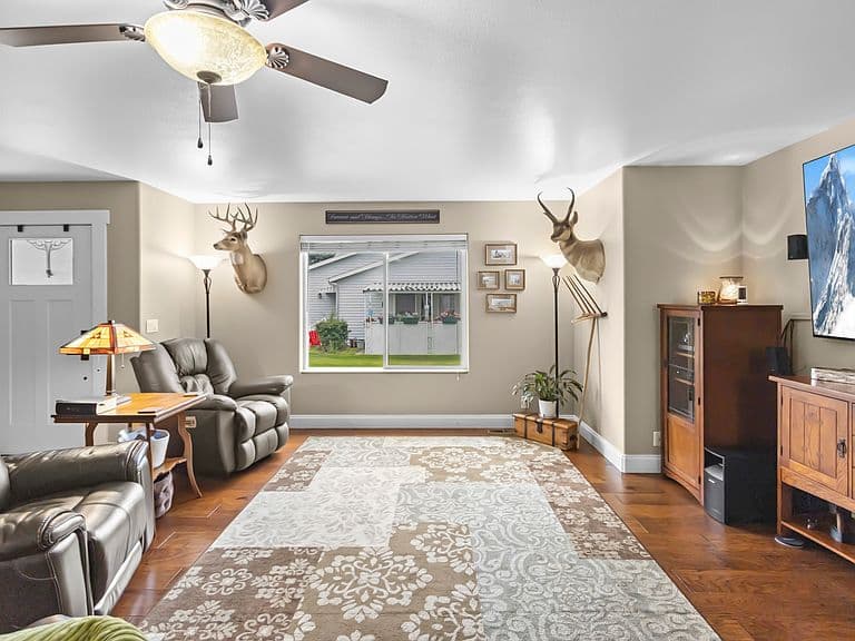 132 Sunburst Ct photo 1