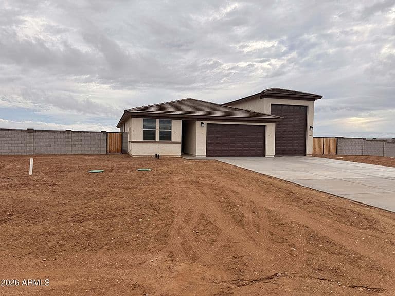 24409 W DUANE Lane photo 2
