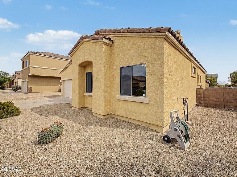 6358 E Koufax Ln photo 2
