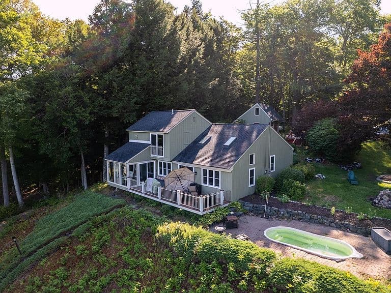 22 Herbert Lane photo 1