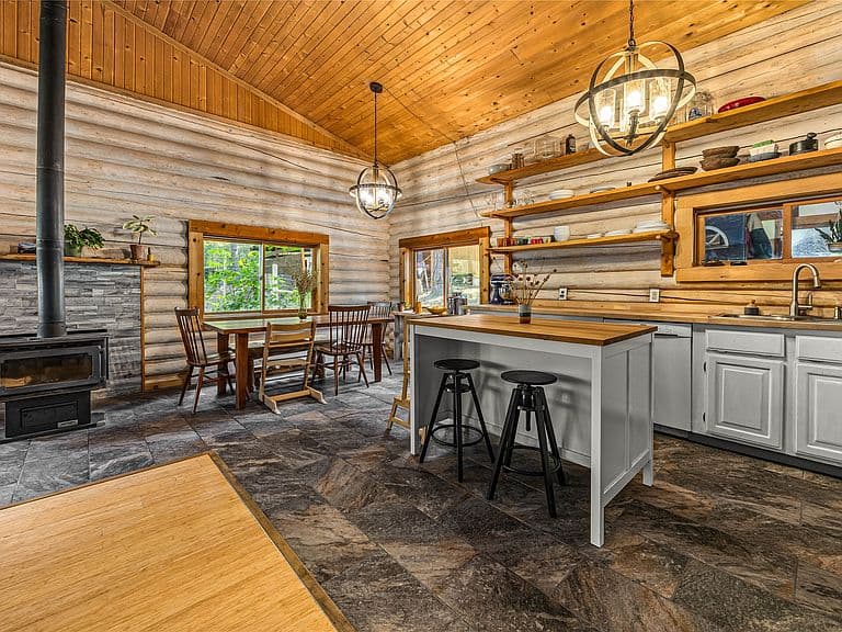 13245 Balsamroot Rd photo 2