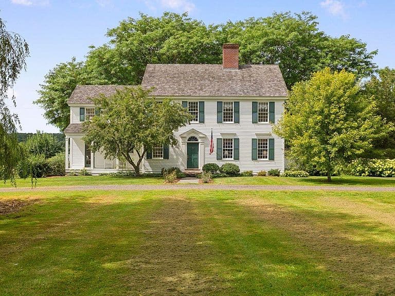 1153 Webster Road photo 3