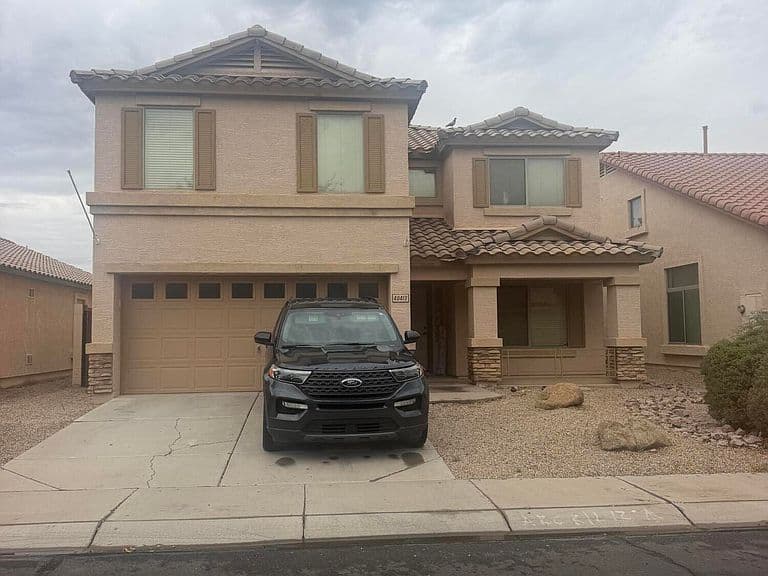 40413 W THORNBERRY Lane photo 1