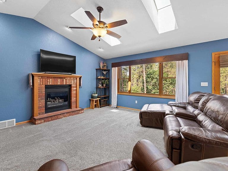 13664 Red Fox Ct photo 3