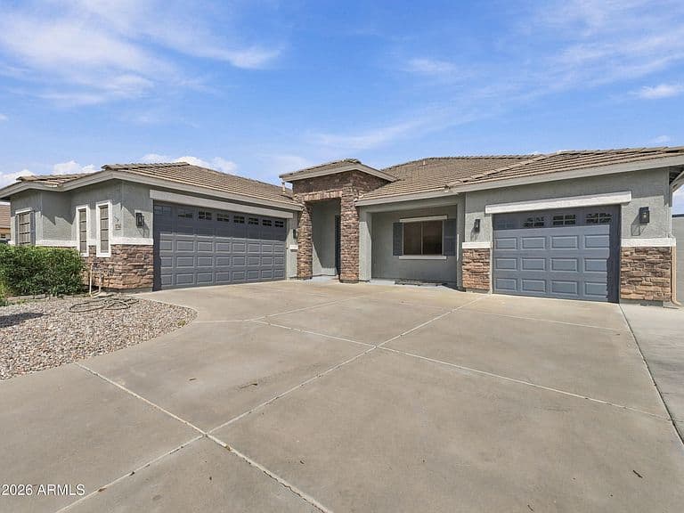 21748 E ESCALANTE Road photo 2