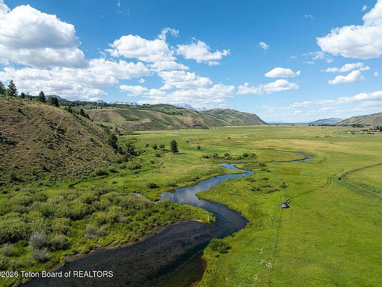 Spring Gulch Rd photo 1