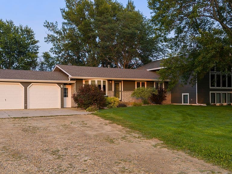 16782 454th Ave photo 3