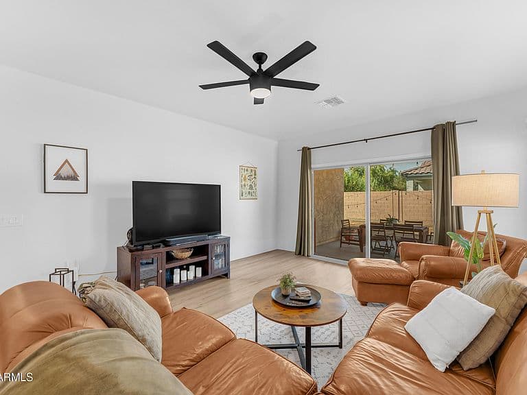 10938 E SOMBRA Circle photo 4