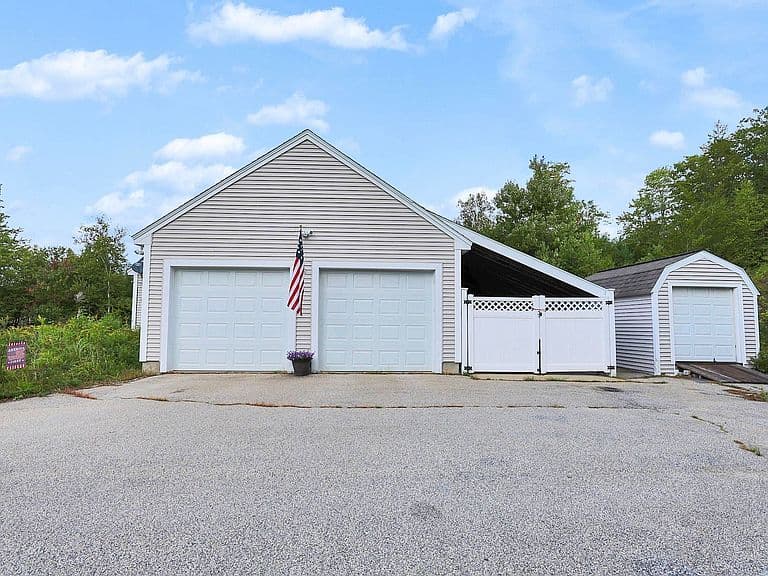 415 Dale Street photo 5