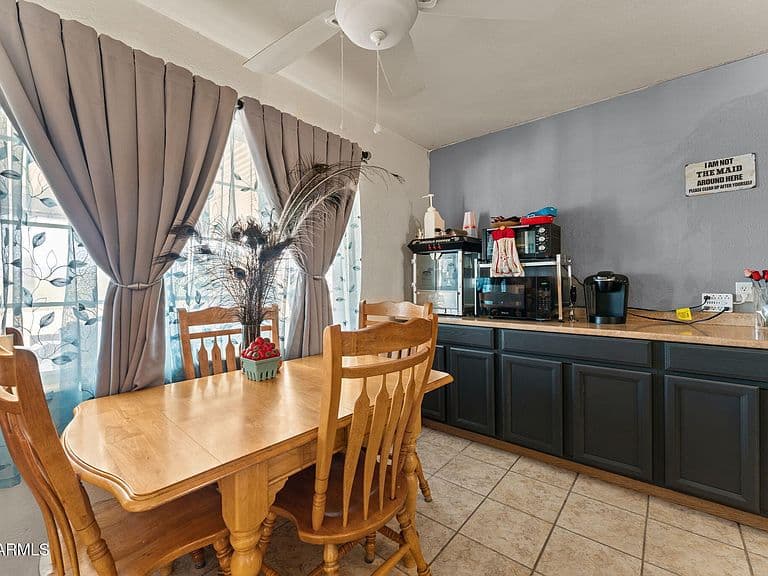 640 N HEIGHTS Road photo 3