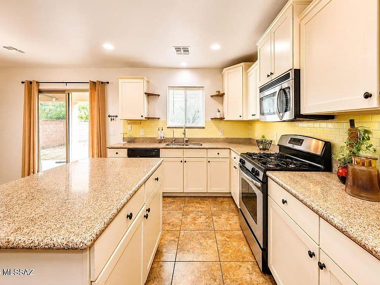 13416 N Piemonte Way photo 5