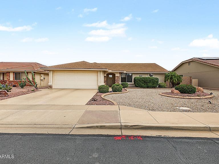 11454 E MENDOZA Avenue photo 3