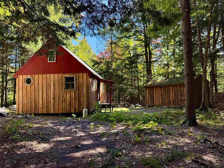 675 Johns Way photo 2