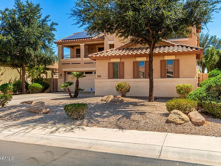 5615 E Demeter Dr photo 3