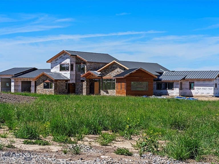 383 Boreal Way photo 2