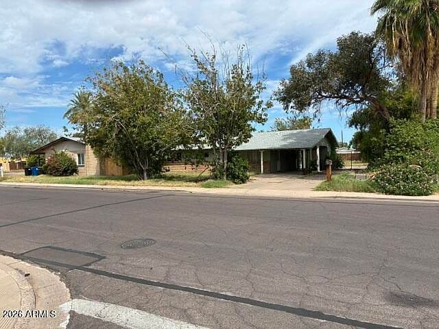 1514 E DANA Avenue photo 1