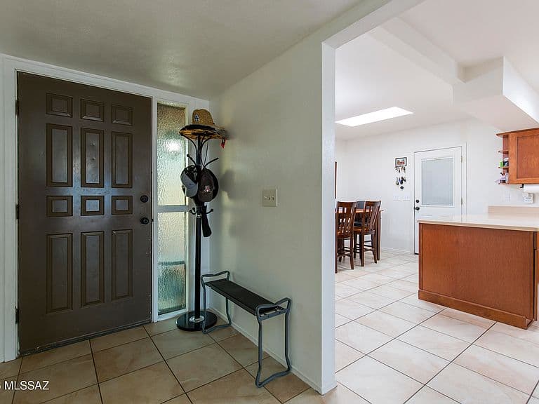 7821 N Nicole Pl photo 5