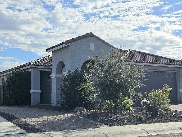 8435 W WINDSOR Boulevard photo 3