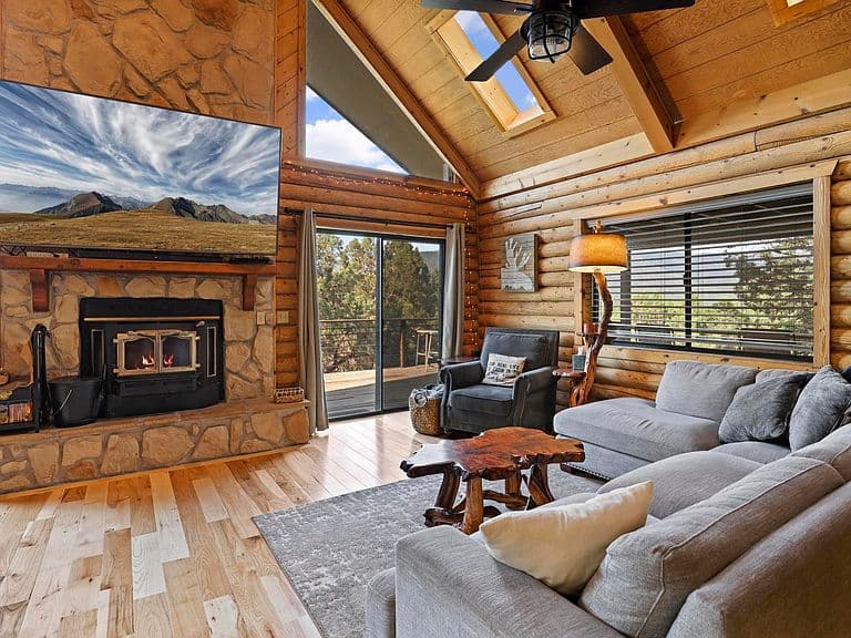 6872 W Fara Dr photo 4