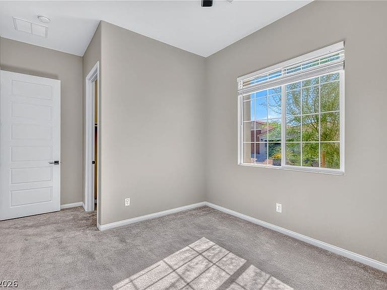 8762 Jesolo Ct photo 3