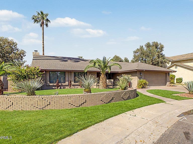 5002 E LE MARCHE Avenue photo 3