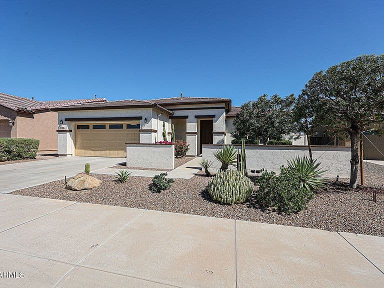 17135 S 180TH Lane photo 4