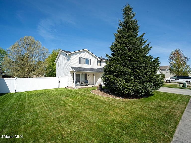 1359 N Marcasite Ct photo 2
