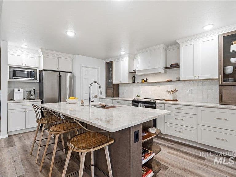 9170 W Tuberose St photo 3