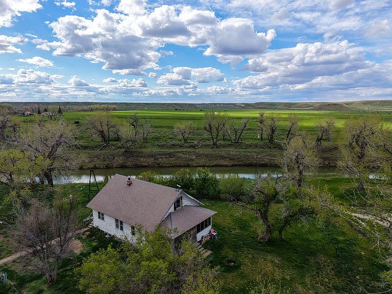 15590 Highway 243 photo 5