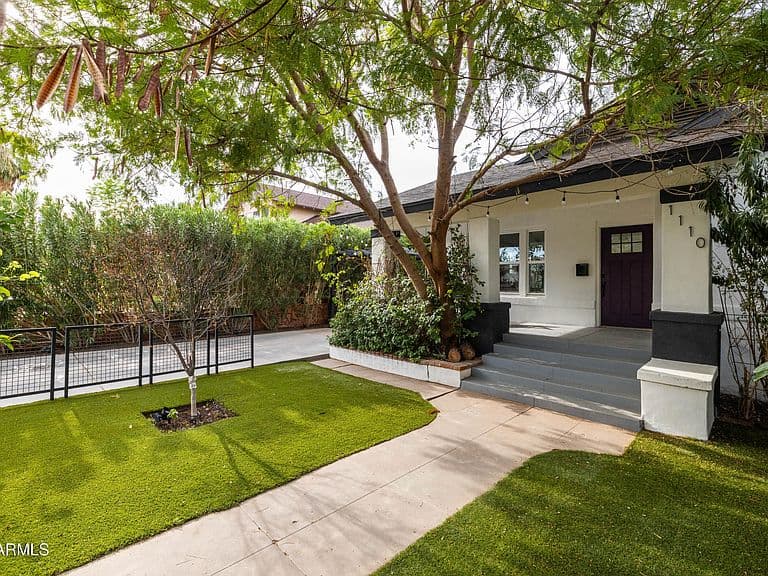 1110 E MCKINLEY Street photo 5