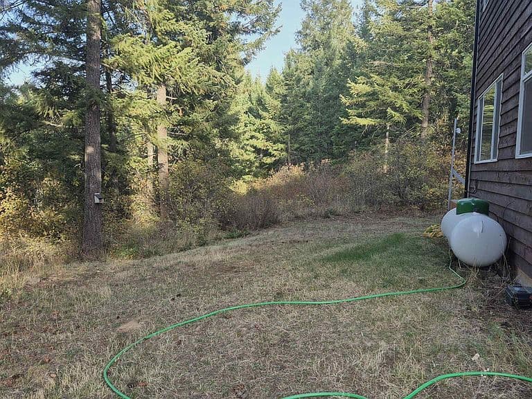 596 Overlake View Rd photo 4