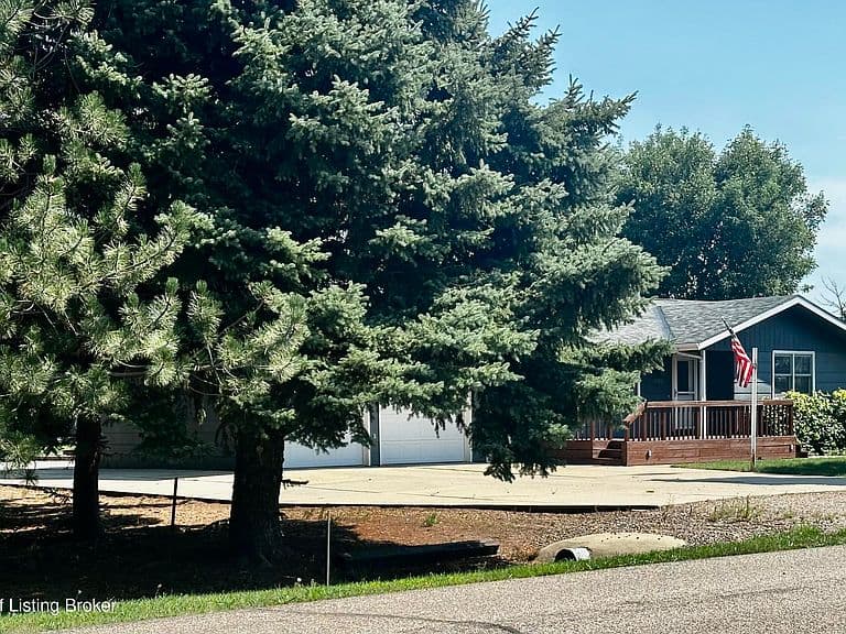 2153 Valentine Ave photo 5