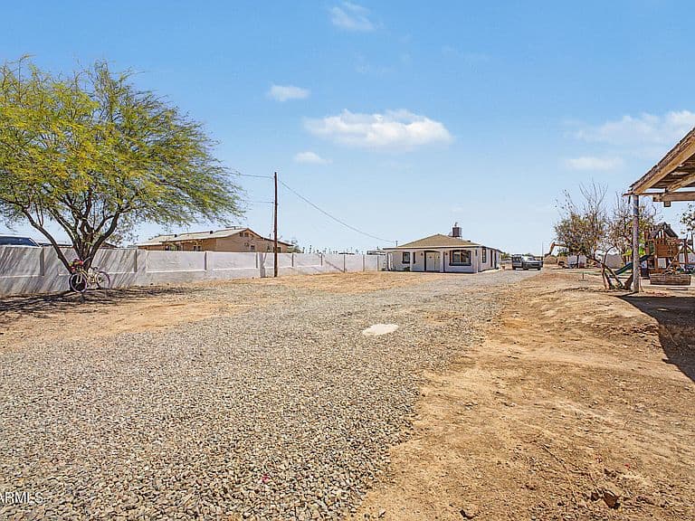 16007 N JERRY Street photo 4