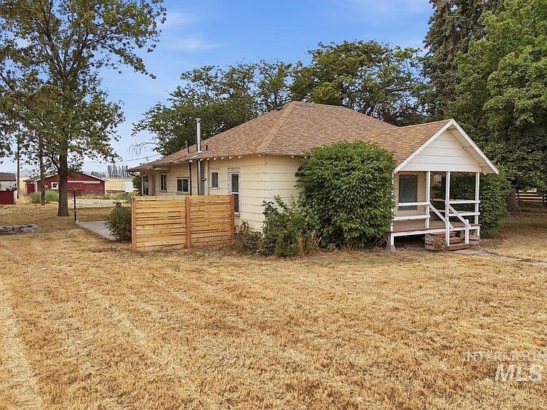 10909 Missouri Ave photo 4